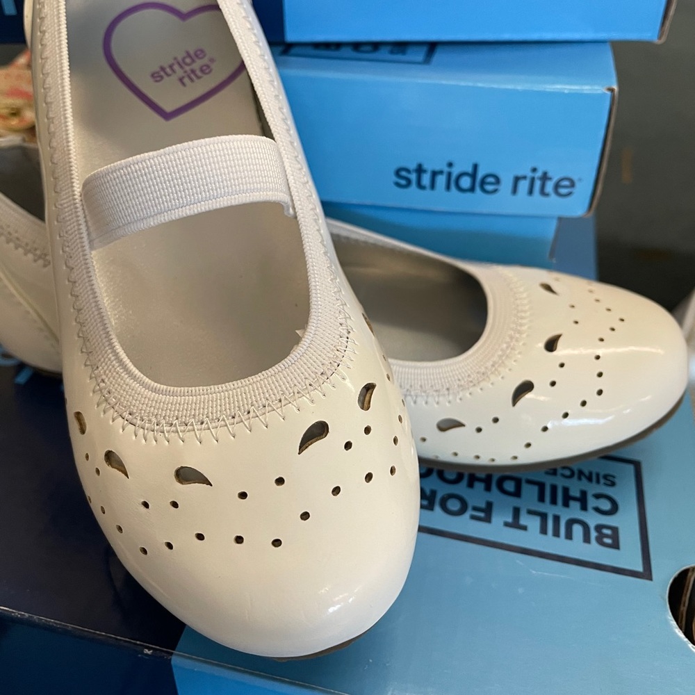 Stride rite white patent slippers